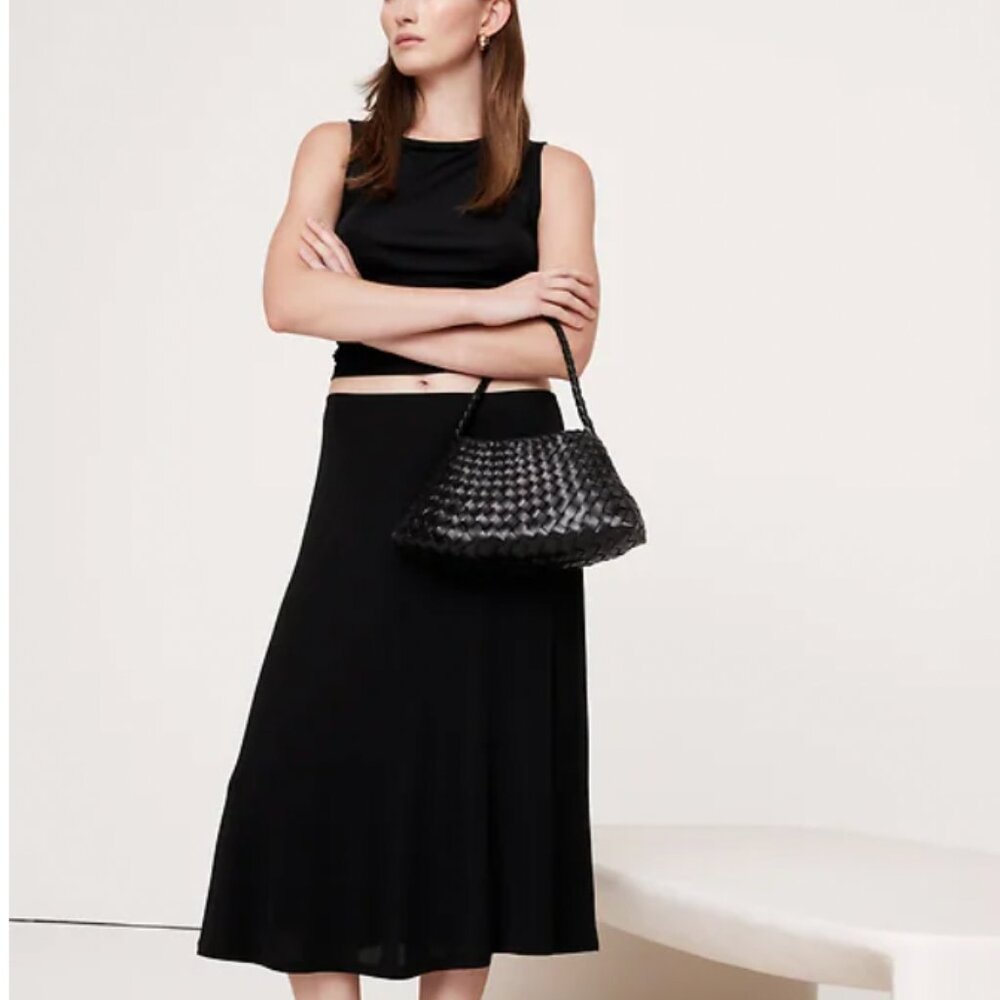 NWT Banana Republic Crepe Knit Midi Skirt (please read description)